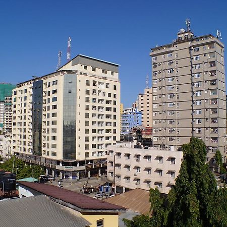 Econo Lodge Dar es Salaam Exteriör bild
